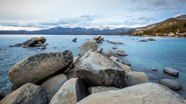 Göl Tahoe: Doğal Güzelliklerin ve Eğlencenin Buluştuğu Yer